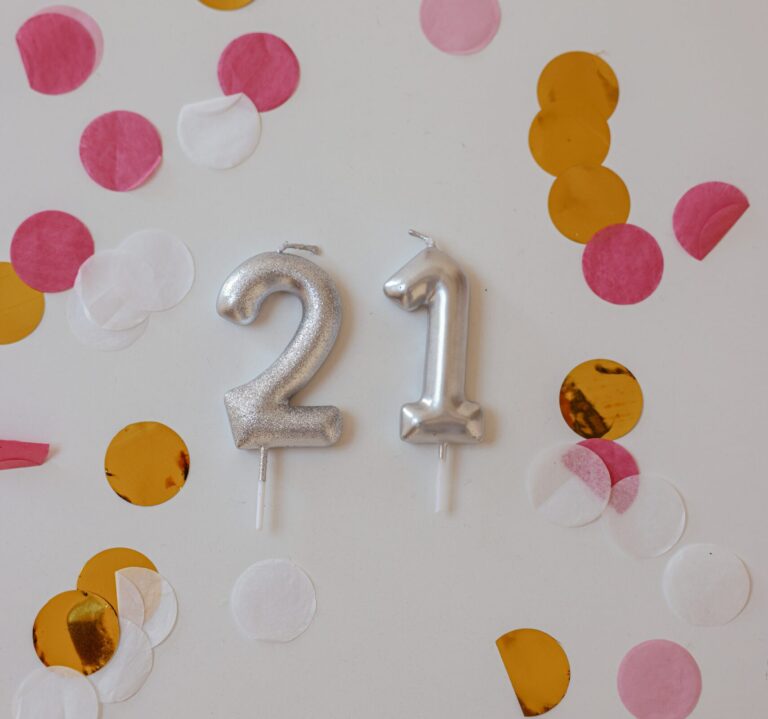 best 21st birthday gifts- feature